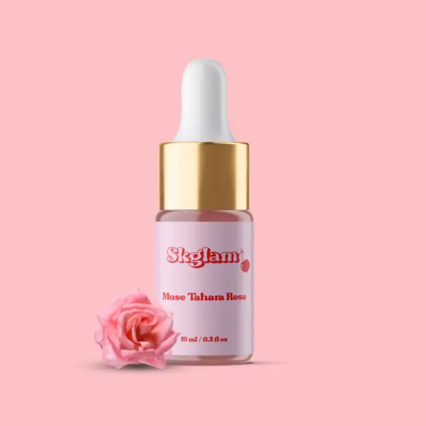 Bouteille compte-gouttes de 10ml de Musc Tahara Rose par skglam avec des notes de musc et de rose.